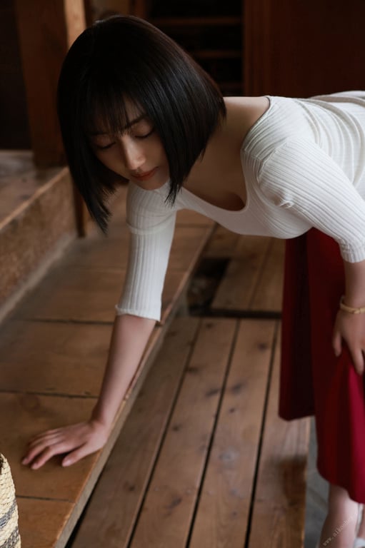 图片[8]-#2022.09.30 新藤爱美 Ｑｕｅｅｎｓ 全未公开特别版 ｖｏｌ．２ ＦＲＩＤＡＹ数码写真集 - 全本免费在线观看-阅图吧