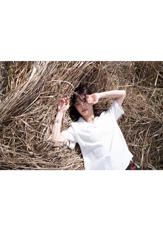 图片[30]-[B.L.T. Photobook] Tomu Muto 武藤十梦 - Kaze no shirabe 风之调 (2023-08-29) - 在线免费观看-阅图吧