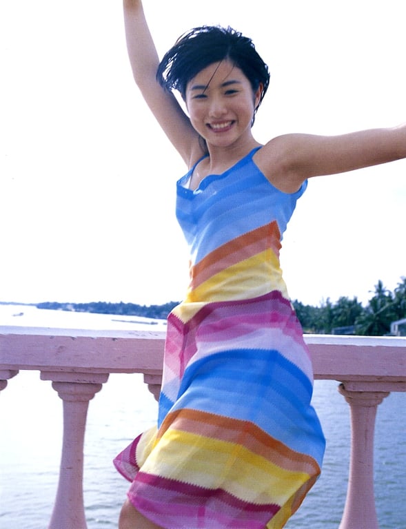 图片[40]-#Satomi Ishihara 石原聪美 – Tayutai 摇曳(20051210) - 全本免费在线观看-阅图吧