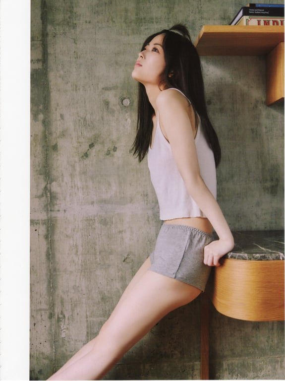 图片[106]-2024.11.19 乃木坂46 岩本莲加1st写真集 顽皮的风 - 在线免费观看-阅图吧