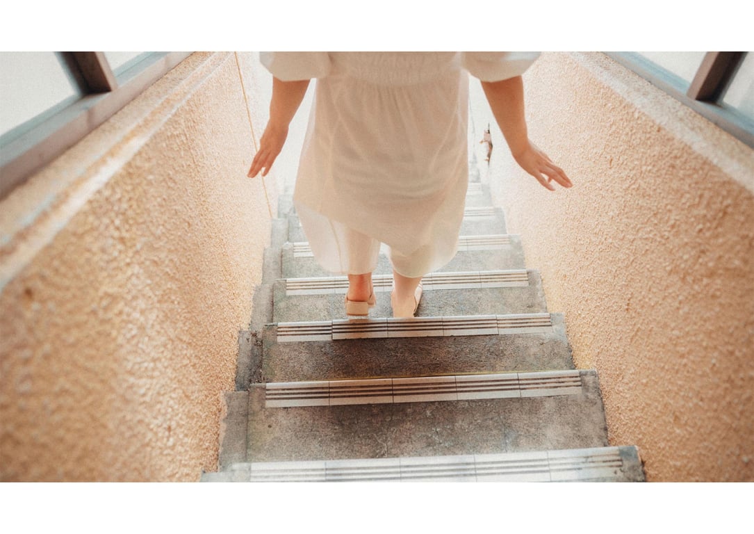 图片[121]-Mana 真奈 blue. ~ Mana Portrait Album ~ (Wunder_Publishing_House.) - 在线免费观看-阅图吧