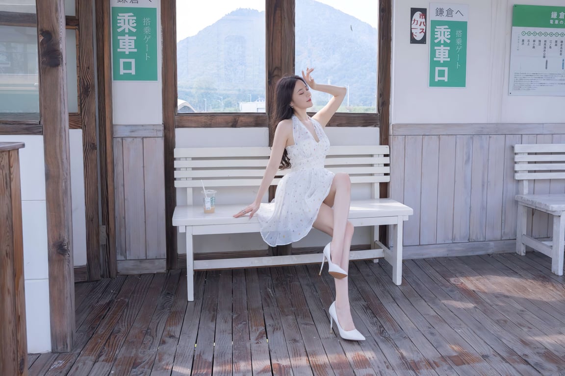 图片[2]-#鱼子酱风吹过想你的车站写真 - 全本免费在线观看-阅图吧