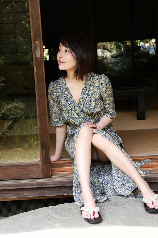 图片[13]-#新藤爱美 蛊惑 ｖｏｌ．１ 意想不到的首次胸部顶端解禁！ ＦＲＩＤＡＹデジタル写真集 - 全本免费在线观看-阅图吧