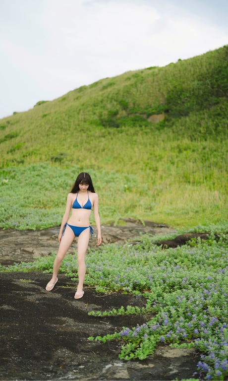 图片[69]-2024.09.09 【数字限定】里仲菜月写真集「看这边，小菜月！」 (週刊プレイボーイ PHOTO BOOK) - 在线免费观看-阅图吧