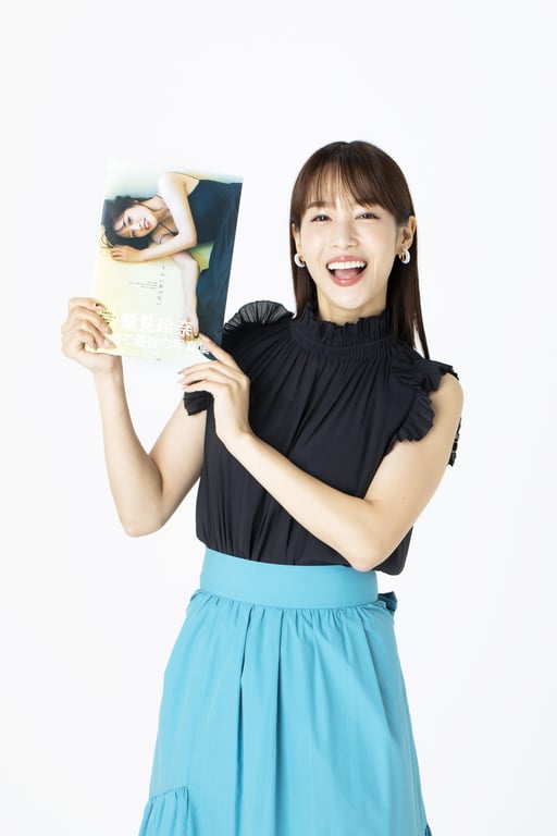 图片[9]-2021.08.04 鷲見玲奈 初写真集「绝妙的柔软弹润感得以呈现」 - 在线免费观看-阅图吧