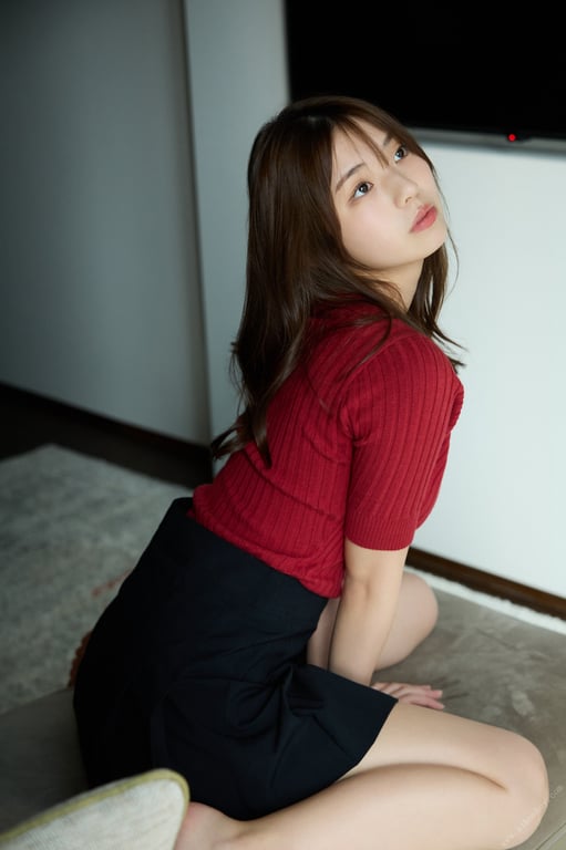 菊地姫奈「台湾纪行」～黑之爱～１２０ページ豪华版 ＦＲＩＤＡＹデジタル写真集-阅图吧