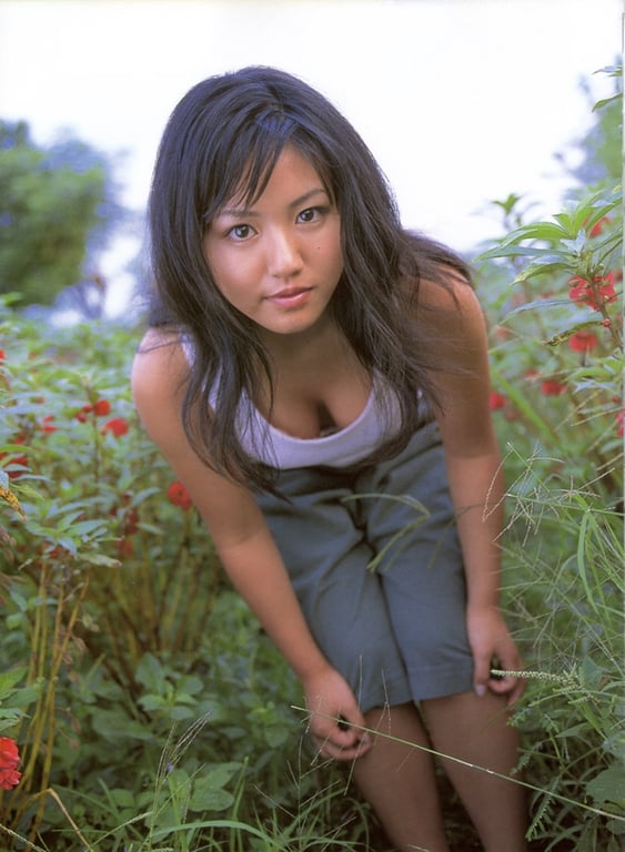 图片[105]-#Sayaka Isoyama 磯山沙也加 – Only You (2002-11) - 全本免费在线观看-阅图吧