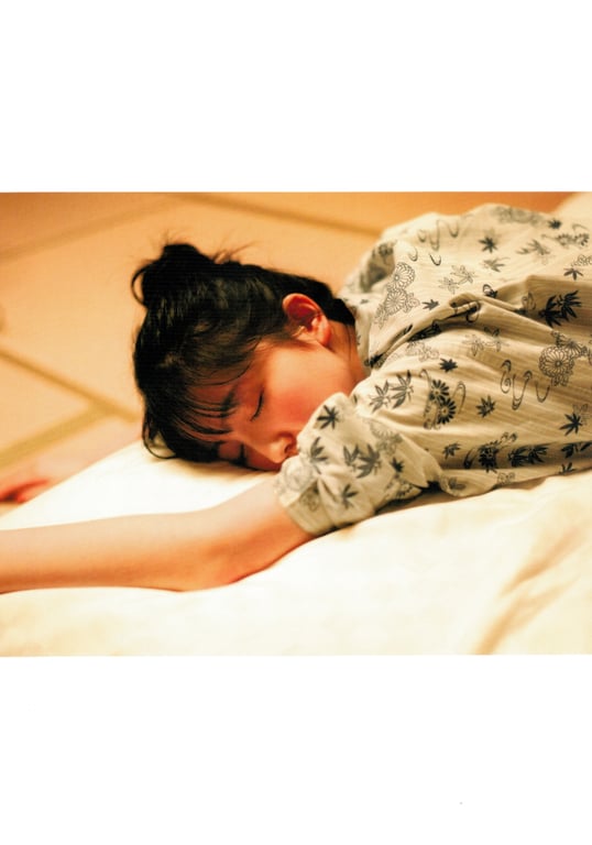 图片[35]-Shiori Kubo 久保史绪里 - 1st Photobook Intersection 交差点 (HQ Scan) - 在线免费观看-阅图吧