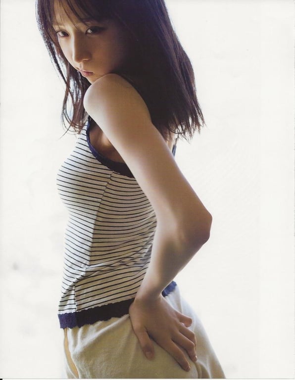 图片[109]-#Yui Oguri 小栗有以 1st Photobook – From the day I met you 与你相遇的那天起 (2022-01-18) - 全本免费在线观看-阅图吧