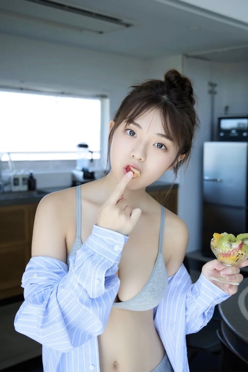 图片[11]-2023.08.24 FRIDAY monthly girl 027 = 菊地姬奈 先行公开100张 - 在线免费观看-阅图吧