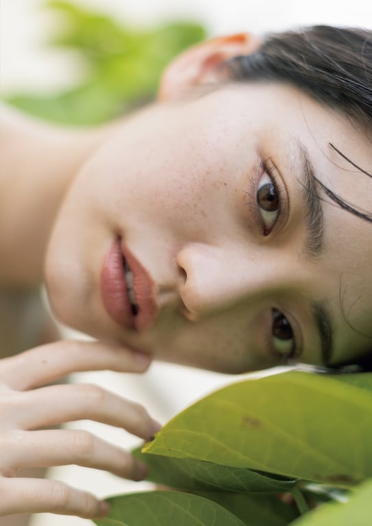 图片[96]-2024.08.28 【電子版だけの特典カットつき】石浜芽衣1st 写真集 闪耀 - 在线免费观看-阅图吧