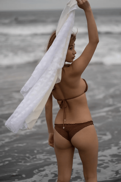 图片[61]-#FRIDAYデジタル写真集 叶月绫『抱紧我！G罩杯 vol.2』 - 全本免费在线观看-阅图吧