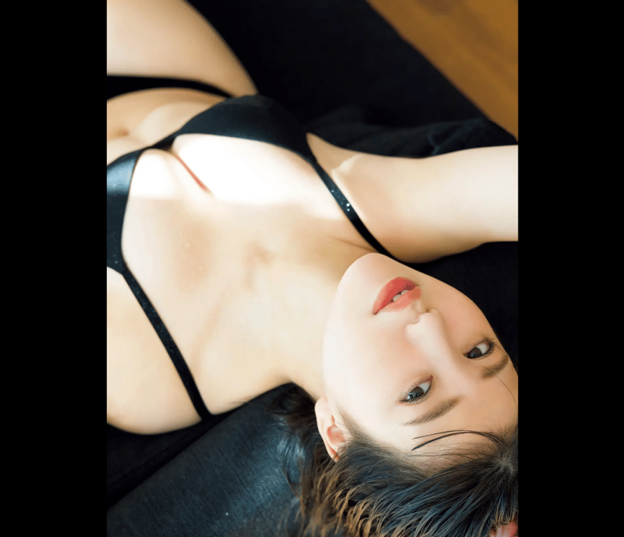 图片[6]-[FRIDAY] 2023.06.14 和泉芳怜 作为偶像、女演员持续进化的19岁 - 在线免费观看-阅图吧