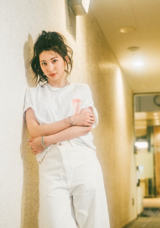 图片[27]-#NEWLOOK【girl meets street】山岸逢花 - 在线免费观看-阅图吧