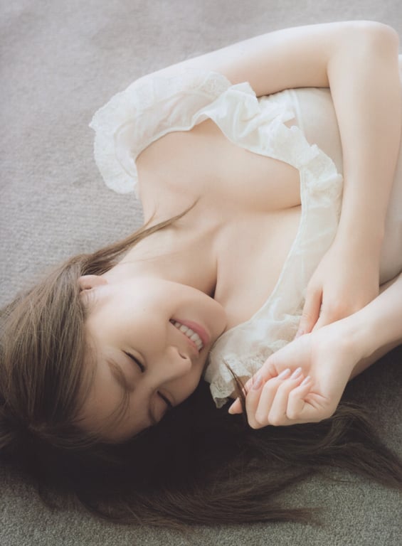 Mai Shiraishi Nogizaka 46 白石麻衣 乃木坂46毕业纪念杂志 Graduation Memorial Magazine - 在线免费观看-阅图吧