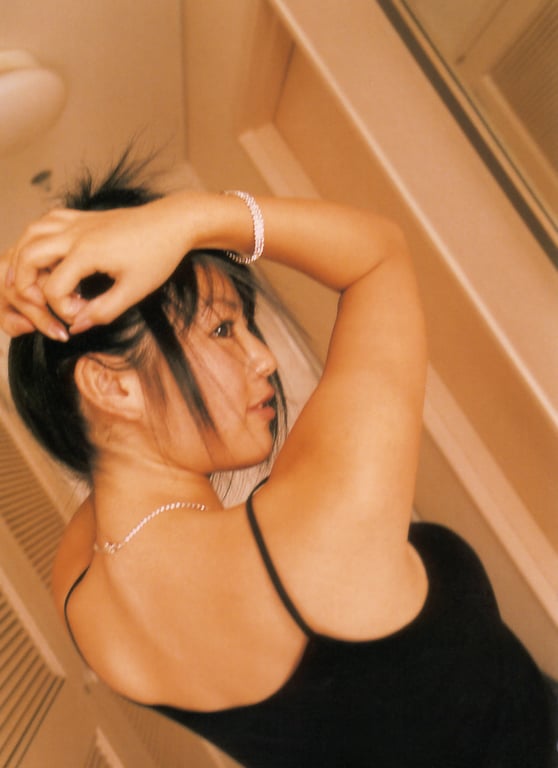 图片[121]-#Sayaka Isoyama 矶山沙也加 – Secret 秘密(200303) - 全本免费在线观看-阅图吧