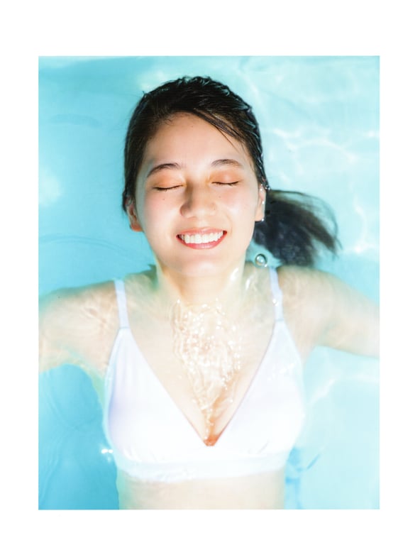 图片[31]-Nao Kosaka 小坂菜绪 1st Photobook - Who are you 你是谁 (2021-06-29) (Canon scan) - 在线免费观看-阅图吧