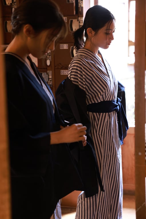 图片[37]-#Mai Tsubasa & Natsu Igarashi – With love and eros 爱与情欲 (2022-04-28) - 全本免费在线观看-阅图吧