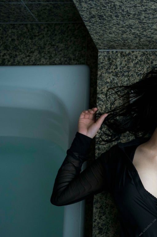 图片[30]-#Miu Nakamura 仲村美海 – Glossy older sister 艳丽的姐姐 (2018-09-28) - 全本免费在线观看-阅图吧