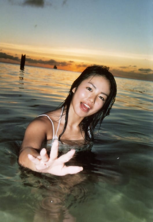 图片[35]-#Sayaka Isoyama 磯山沙也加 – See more! 再多看看! (2003-06-29) - 全本免费在线观看-阅图吧