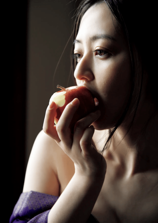 FRIDAY GOLD 逢泽里奈『爱人／情人』のように-阅图吧