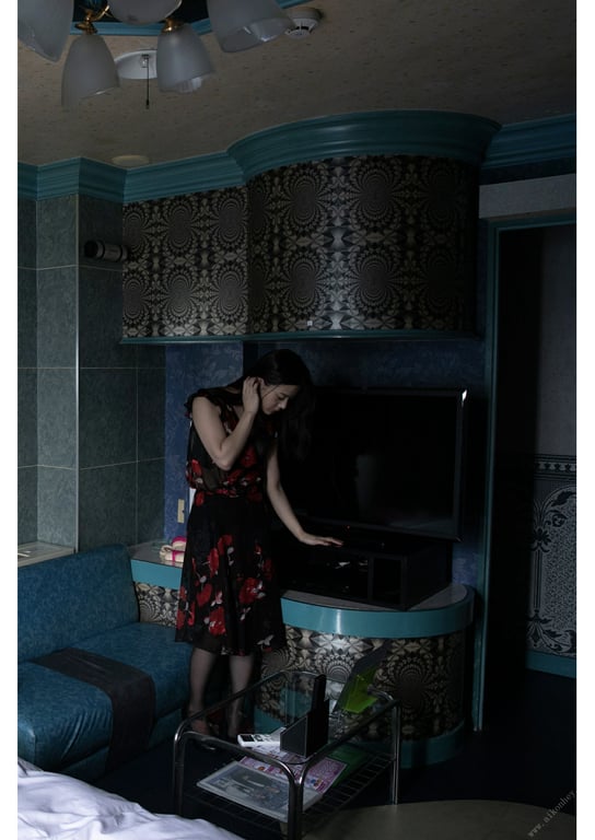 图片[2]-#Nene Yoshitaka 吉高宁宁 Love Hotel Weekly Post 周刊邮报数字写真集 (2019.09.09) - 全本免费在线观看-阅图吧