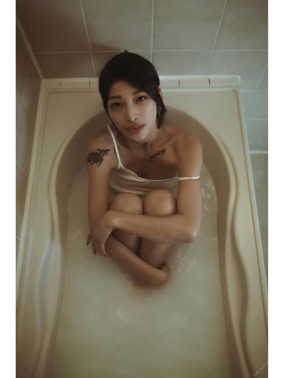 图片[83]-#傻傻曈 Tone Tone-曈心未泯個人寫真 (2019-10-24) - 全本免费在线观看-阅图吧