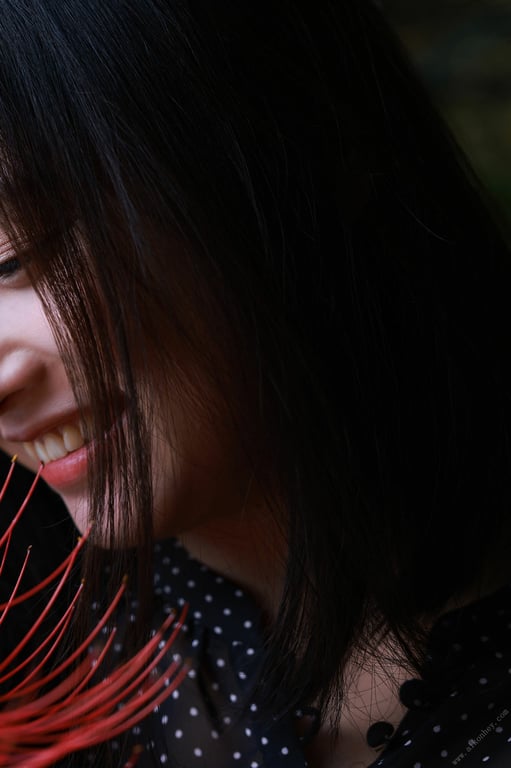 图片[5]-#Natsu Igarashi 五十岚夏 – Amaryllis 曼珠沙华 (2021-11-19) - 全本免费在线观看-阅图吧