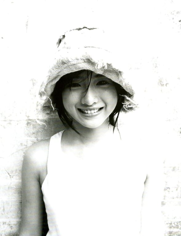 图片[27]-#Satomi Ishihara 石原聪美 – Tayutai 摇曳(20051210) - 全本免费在线观看-阅图吧