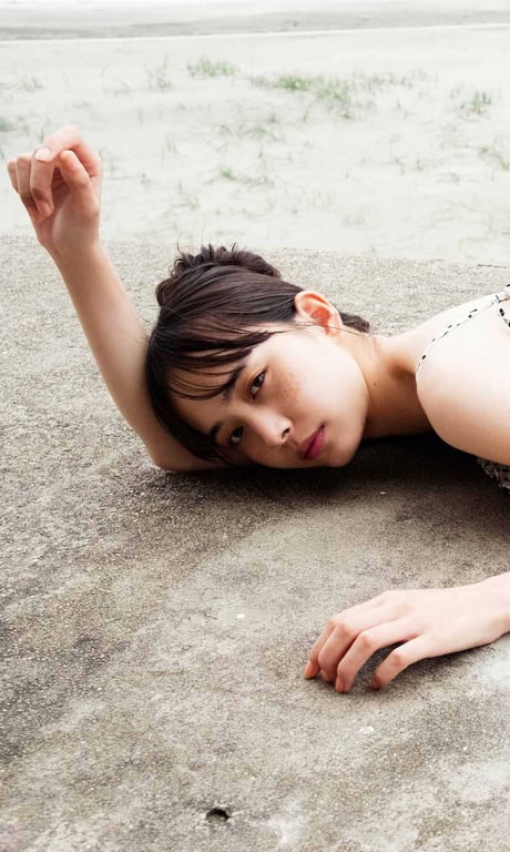 图片[2]-#Hiroe Igeta 井桁弘恵 – The future is a little nostalgic 未来有点令人怀念。 (2020-08-24) - 全本免费在线观看-阅图吧