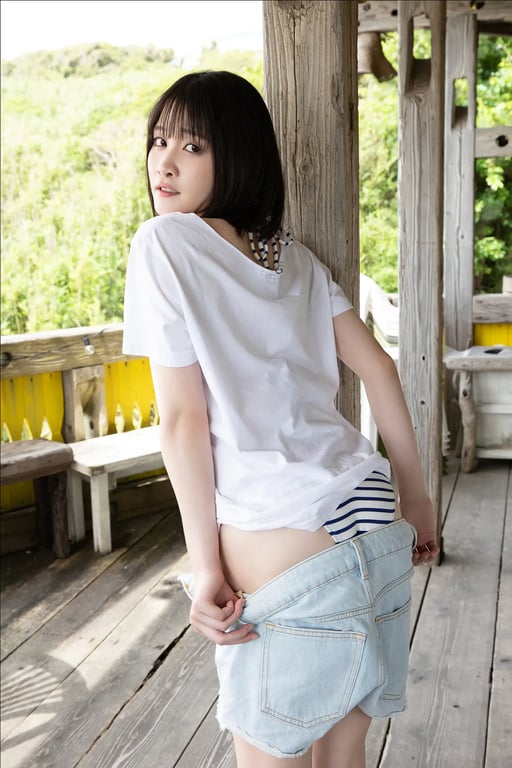 图片[18]-#FRIDAYデジタル写真集 五十岚早香 Ｆカップあるんですッ！vol.1 海之家的可爱过头的兼职篇 - 全本免费在线观看-阅图吧