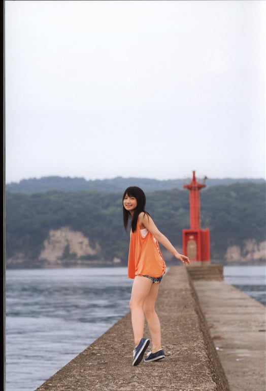 图片[71]-#鞘師里保 写真集 太阳 (Photobook+DVD付き) - 全本免费在线观看-阅图吧