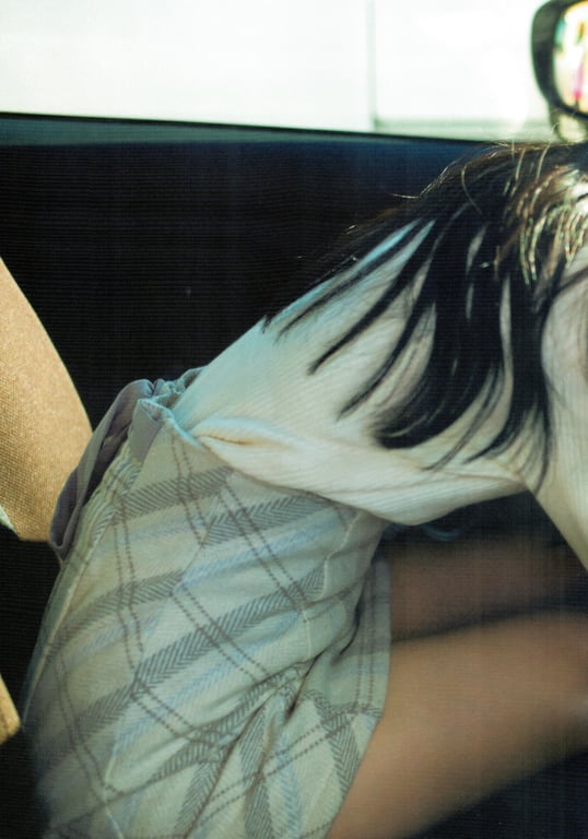 图片[97]-Shiori Kubo 久保史绪里 - 1st Photobook Intersection 交差点 (HQ Scan) - 在线免费观看-阅图吧