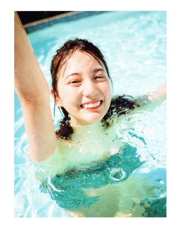 图片[144]-Nao Kosaka 小坂菜绪 1st Photobook - Who are you 你是谁 (2021-06-29) (Canon scan) - 在线免费观看-阅图吧