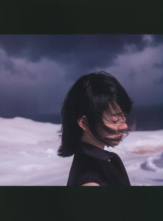 图片[56]-Miku Kanemura 金村美玖 – 1st Photobook Compass 罗针盘 (2022-12-20) - 阅图吧-阅图吧