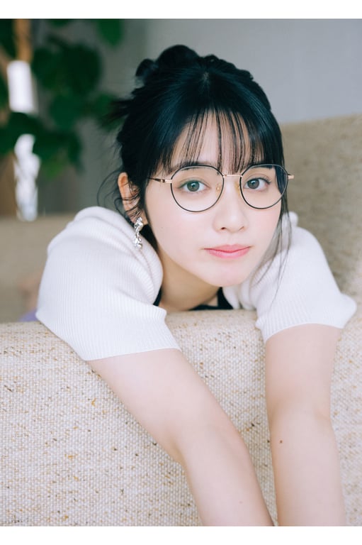 图片[24]-Suzuka Chinzei 镇西寿寿歌 - WHITE graph (2023-07-28) - 在线免费观看-阅图吧