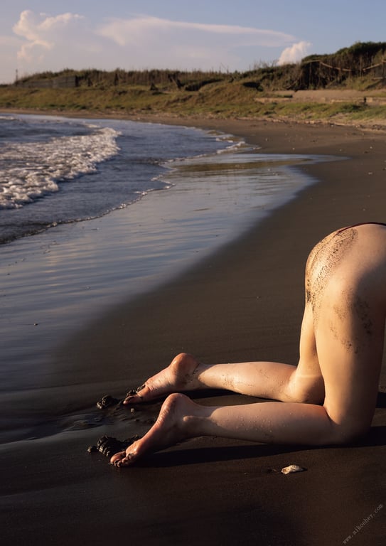 图片[17]-2023.12.08 小日向结衣首本写真集 超级情色 - 在线免费观看-阅图吧