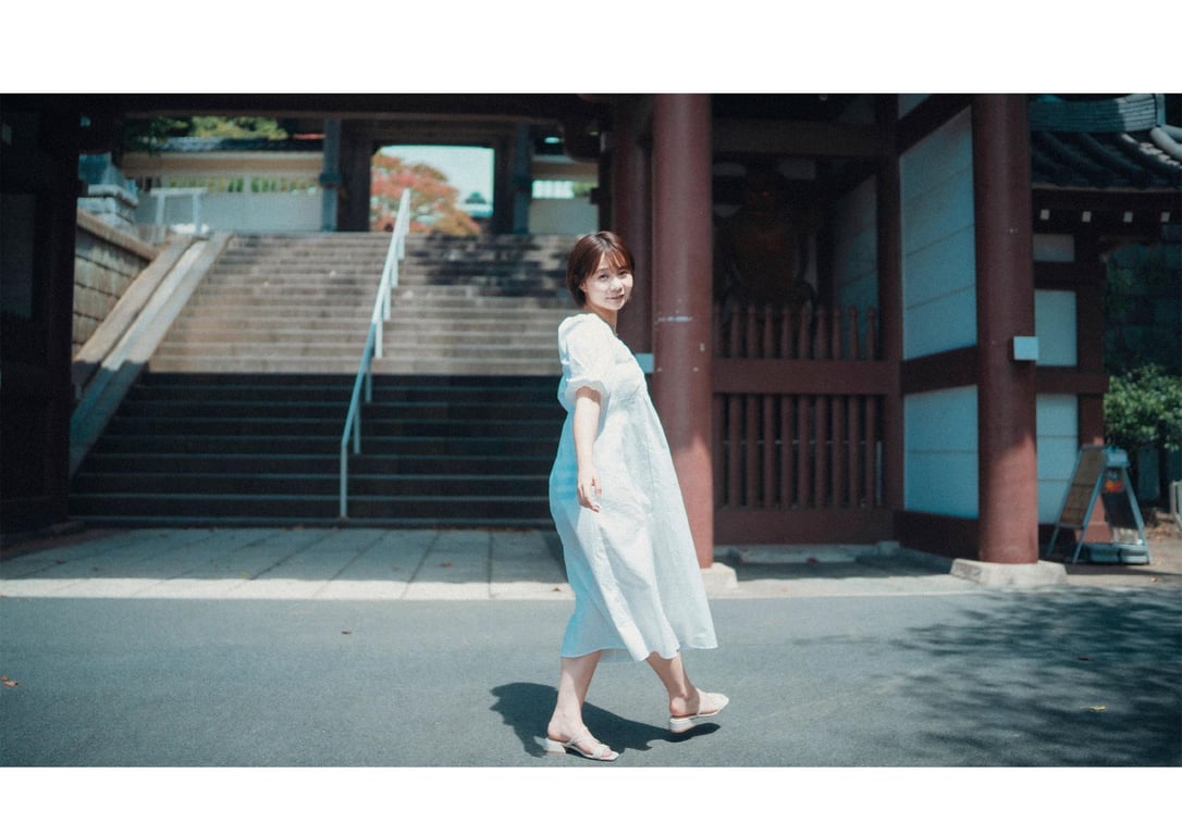 图片[85]-Mana 真奈 blue. ~ Mana Portrait Album ~ (Wunder_Publishing_House.) - 在线免费观看-阅图吧