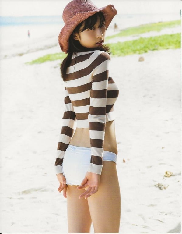 图片[93]-#Yui Oguri 小栗有以 1st Photobook – From the day I met you 与你相遇的那天起 (2022-01-18) - 全本免费在线观看-阅图吧