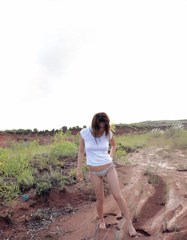 图片[73]-#Kana Ito 伊藤加奈 – SWITCH(20040101) - 全本免费在线观看-阅图吧