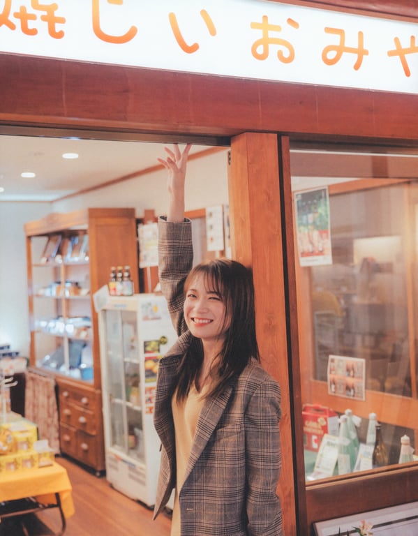 图片[43]-#2023.02.21 秋元真夏 毕业纪念写真集《蓦然回首，乃木坂》 - 全本免费在线观看-阅图吧