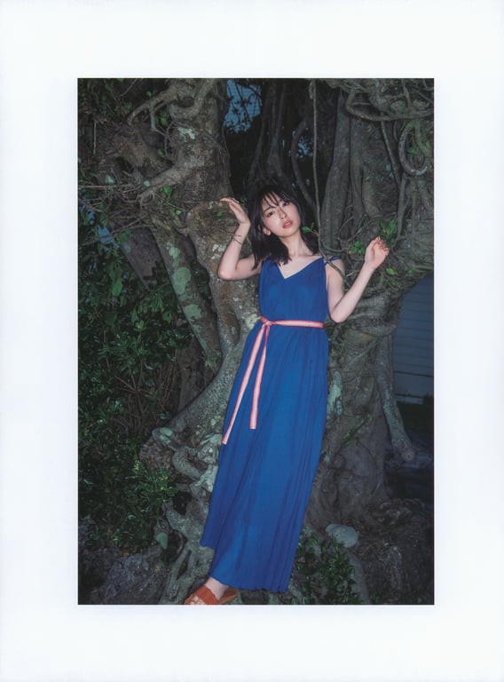 图片[123]-Miku Kanemura 金村美玖 – 1st Photobook Compass 罗针盘 (2022-12-20) - 阅图吧-阅图吧