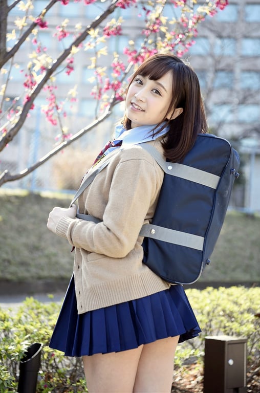 图片[7]-#艶BODY濃密接写 君与步实 エッチ大好き制服娘 - 全本免费在线观看-阅图吧