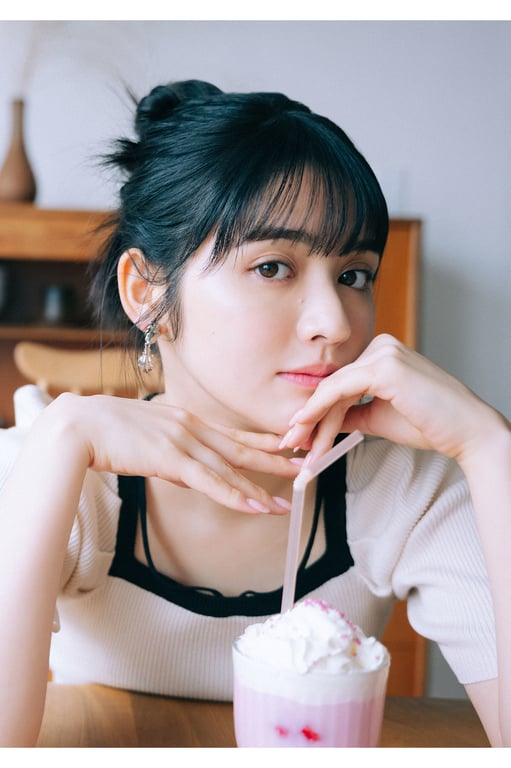 图片[15]-Suzuka Chinzei 镇西寿寿歌 - WHITE graph (2023-07-28) - 在线免费观看-阅图吧