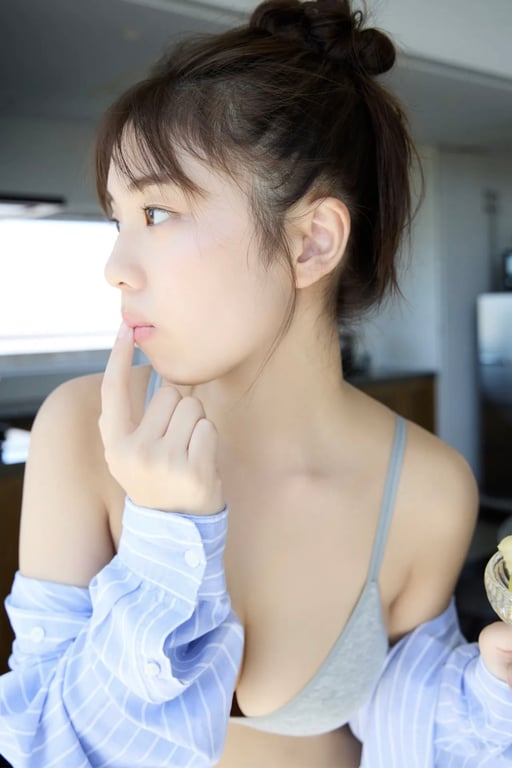 图片[14]-2023.08.24 FRIDAY monthly girl 027 = 菊地姬奈 先行公开100张 - 在线免费观看-阅图吧