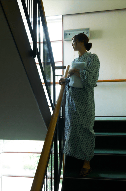 图片[23]-#七瀬いおり Official Gravure Photo Book 这样看的话我，脱了的话很厉害 - 全本免费在线观看-阅图吧