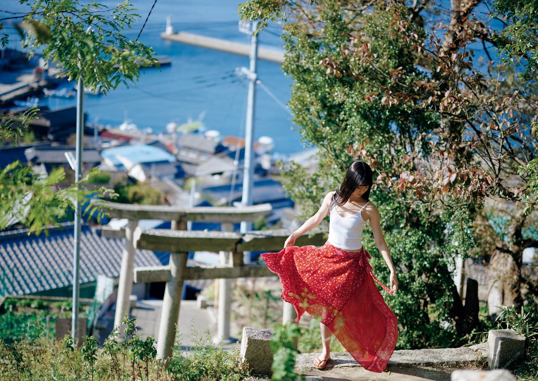 图片[40]-#Ayaka Imoto 井本彩花 1st Photobook – Aoharu 青春。 (2022-03-23) - 全本免费在线观看-阅图吧