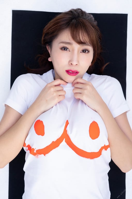 图片[33]-#森咲智美×金子智美 情欲的女王是我！ 周刊Post Digital写真集 (2020-12-25) - 全本免费在线观看-阅图吧