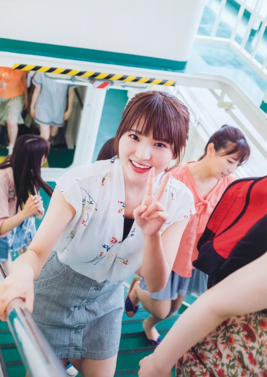 图片[18]-Hinatazaka46 1st Photobook – 立候补 - 在线免费观看-阅图吧