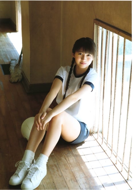 图片[32]-#モーニング娘。’18 牧野真莉愛 写真集 マリア17歳 (Photobook+DVD付き) - 全本免费在线观看-阅图吧